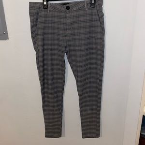 Skinny fit plaid pants